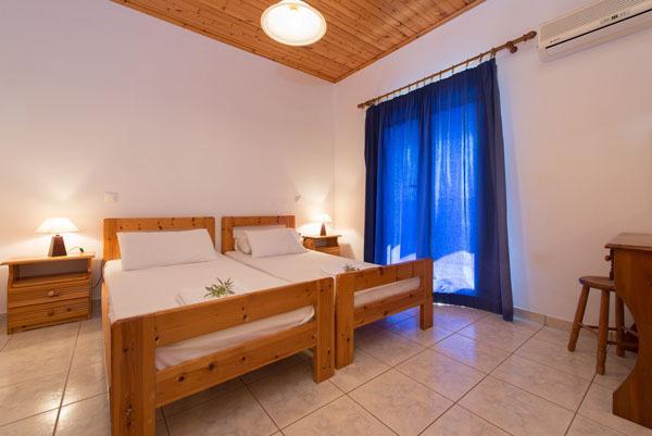 Athena Studios Vasilikí Oda fotoğraf